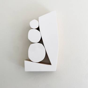 "Bright White" Geometric Wood Wall Sculpture thumb