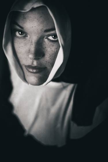 Original Portrait Photography by Mark Isarin