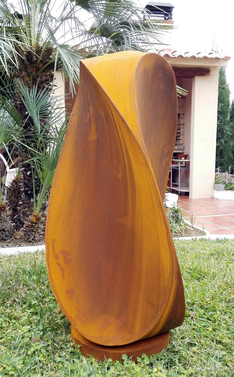 Original Geometric Sculpture by Joan Barrantes