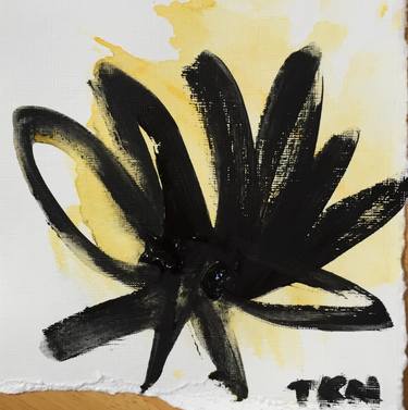 Black + Yellow Flower thumb