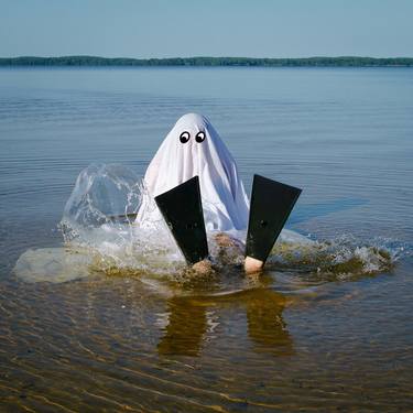 Original Conceptual Cartoon Photography by Emilie Möri