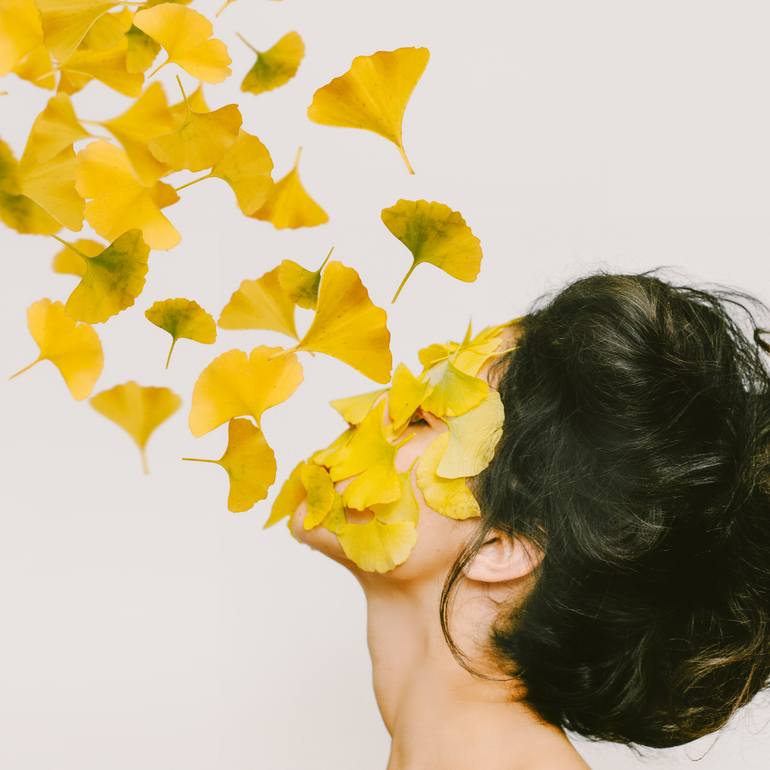 Original Conceptual Floral Photography by Emilie Möri