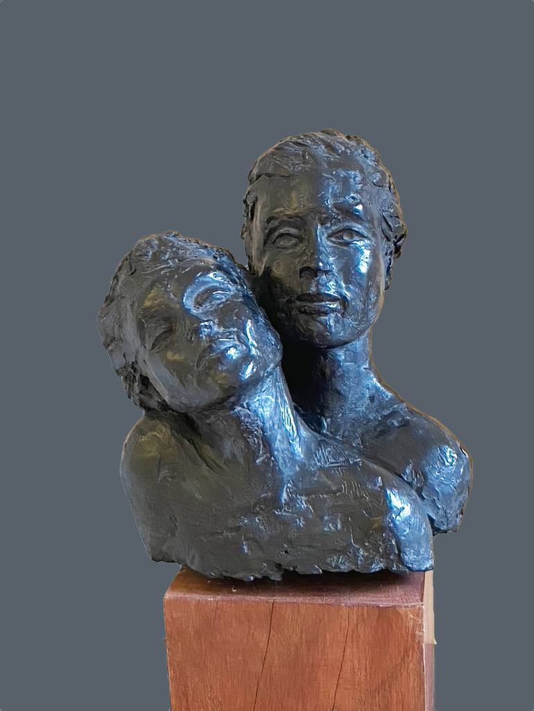 Original Love Sculpture by Laurence Perratzi