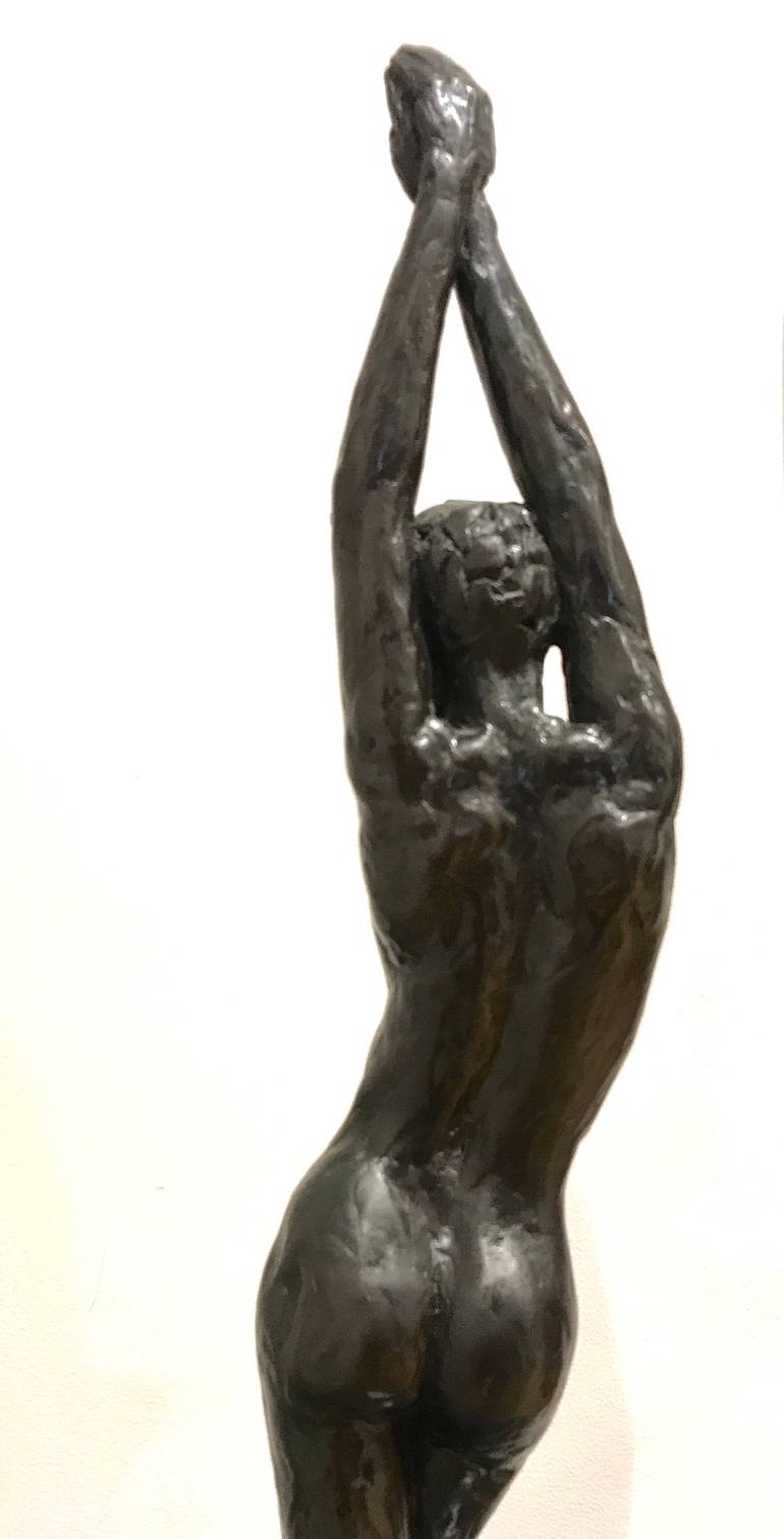 Original Body Sculpture by Laurence Perratzi