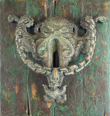 UKRAINE CHARITY: Bronze wall decor Door Knocker Octopus thumb