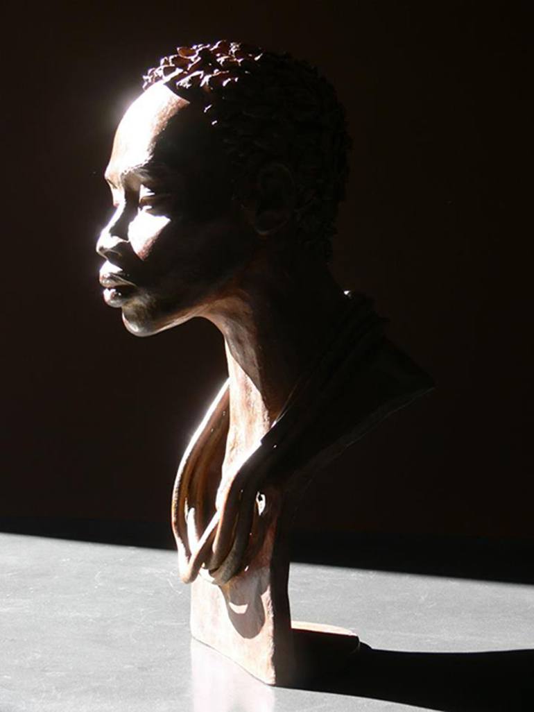 Original Figurative People Sculpture by Brijite Bey