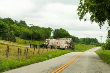 Old Barn - Limited Edition 1 of 12 thumb