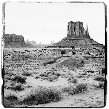 Roadtrip, Monument Valley - Limited Edition of 150 thumb