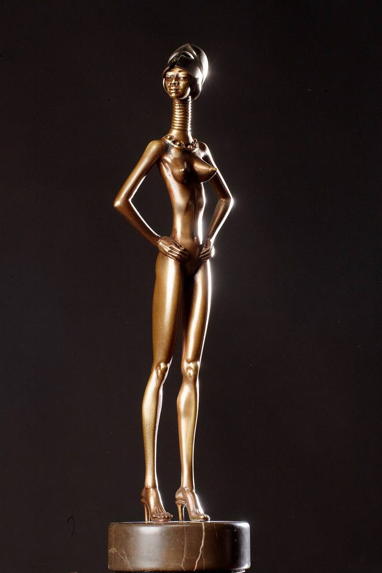Original Figurative Women Sculpture by Krasimir Krastev