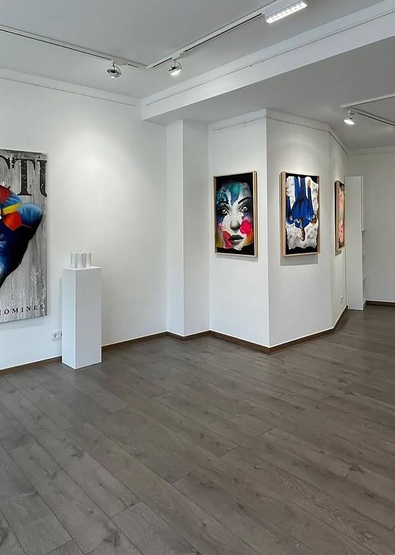 Original Street Art Portrait Painting by Justus Becker   Cor