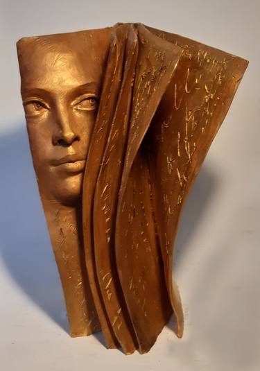 Original Figurative Women Sculpture by Paola Grizi
