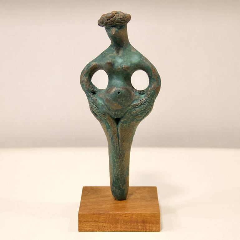 Original Abstract Expressionism Animal Sculpture by Emma Plunkett