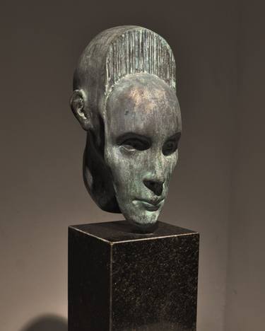 Original Figurative People Sculpture by Eugen Stein
