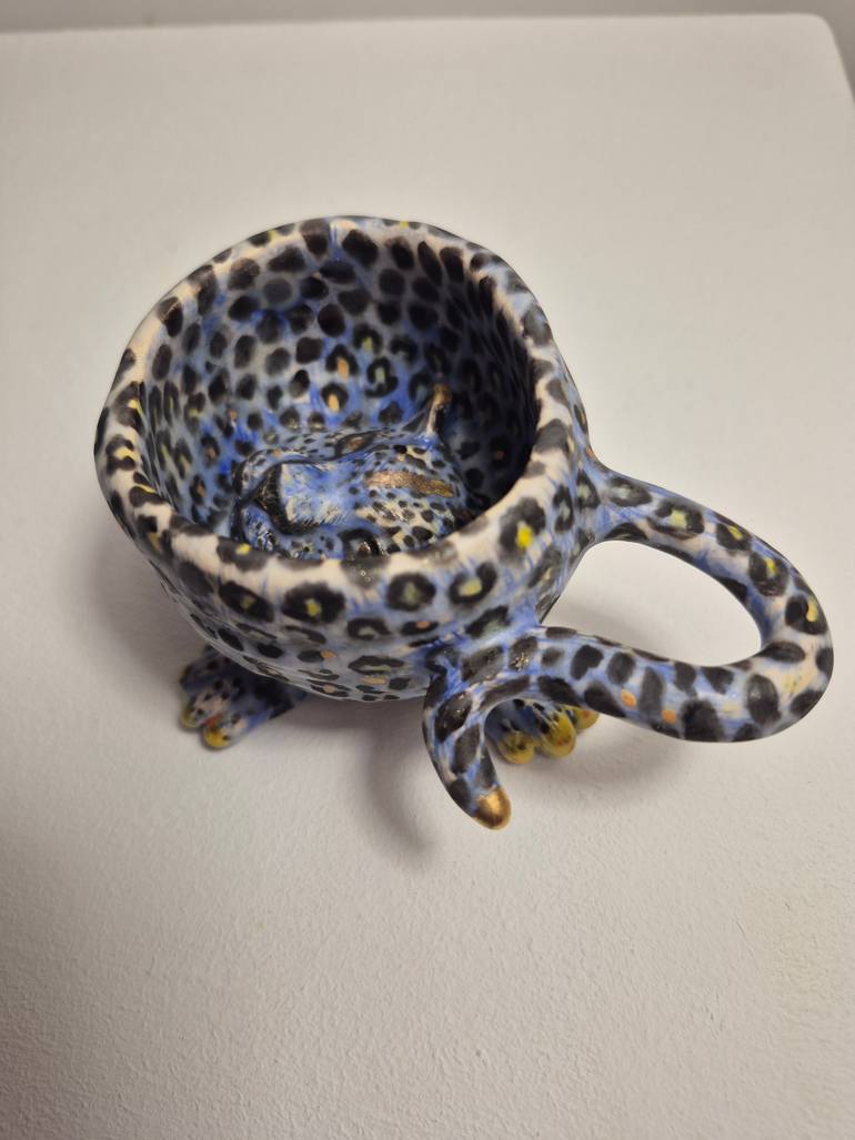 Original Contemporary Animal Sculpture by María Eugenia Piacentini Veron