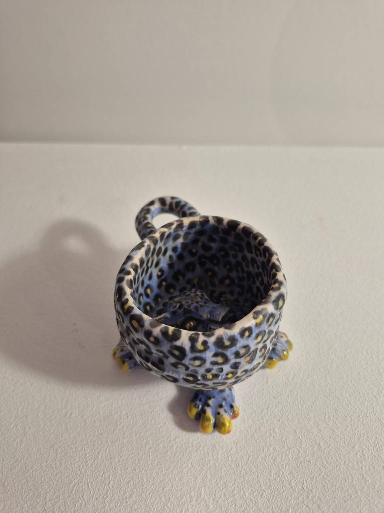 Original Contemporary Animal Sculpture by María Eugenia Piacentini Veron