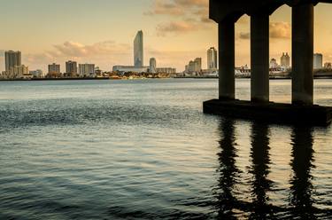 Atlantic City: Across the Bay thumb