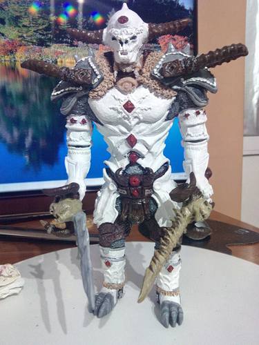 Diablo 3 Universe - Barbarian male - two swords thumb