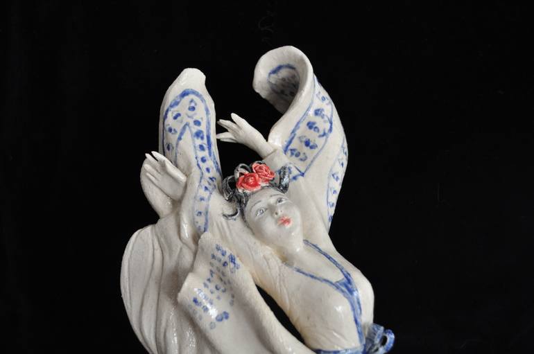 Original Figurative Body Sculpture by Yun Xie