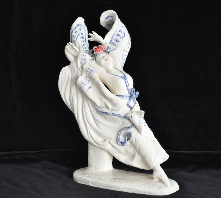 Original Figurative Body Sculpture by Yun Xie