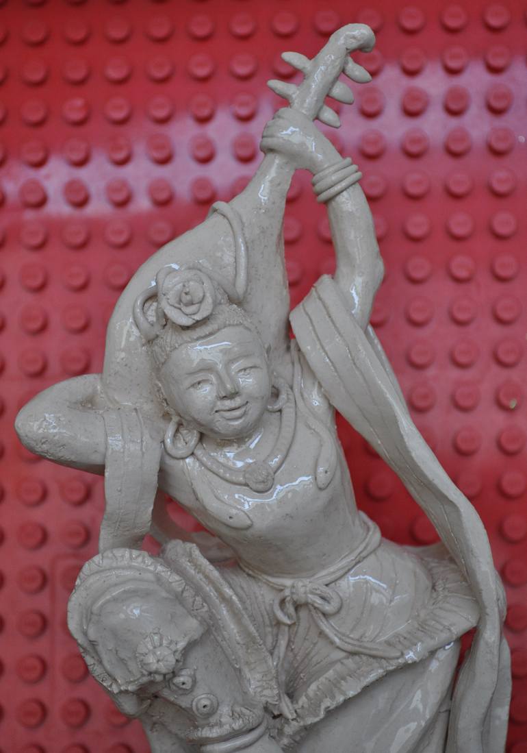 Original Figurative Body Sculpture by Yun Xie