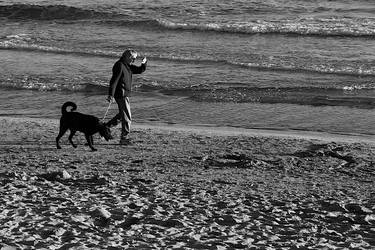The man, his dog and the water - Limited Edition of 3 thumb