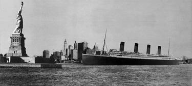 Titanic arrived in New York on April 17, 1912. thumb