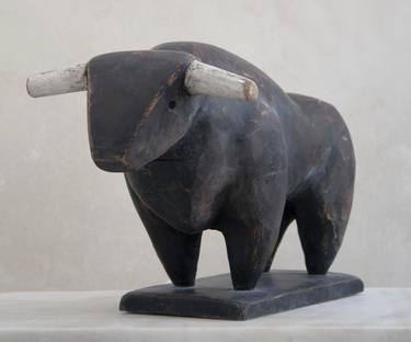 Original Animal Sculpture by JUAN CARLOS CERRON