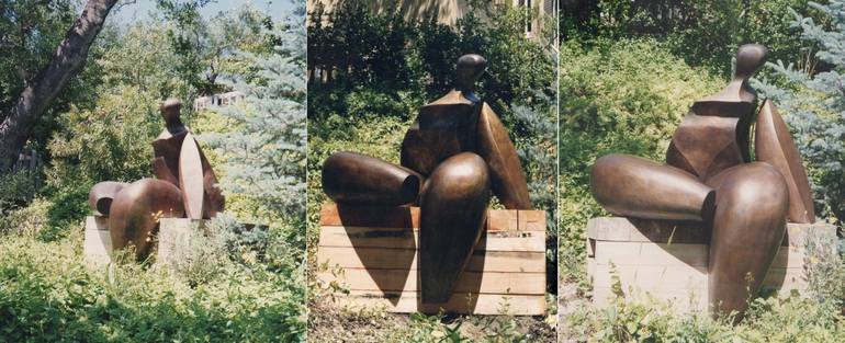 SEATED 4 (large) Sculpture by Robert Holmes | Saatchi Art