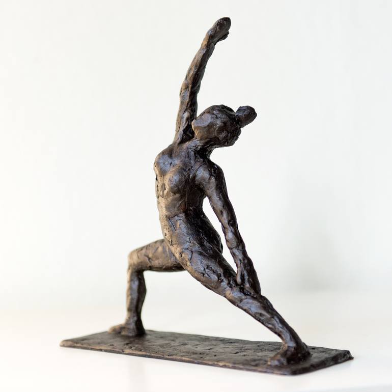Original Contemporary Body Sculpture by Ninon Art