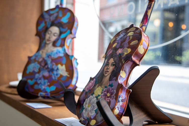 Original Figurative People Sculpture by Eury Kim