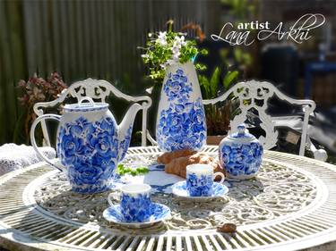 Blue and white porcelain by Lana Arkhi thumb