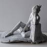 A sculpture worked on clay during a life drawing session and turned to glazed ceramic.
It was mosly modelled in a way to capture the essence of the pose and the character of the model.