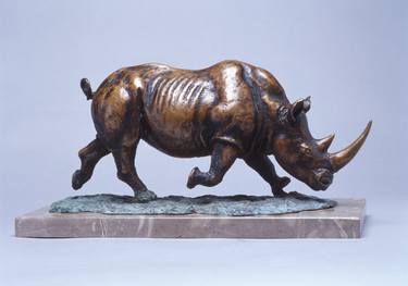 Original Figurative Animal Sculpture by Sergey Serezhin