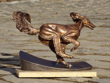 Running Saluki bronze statue thumb