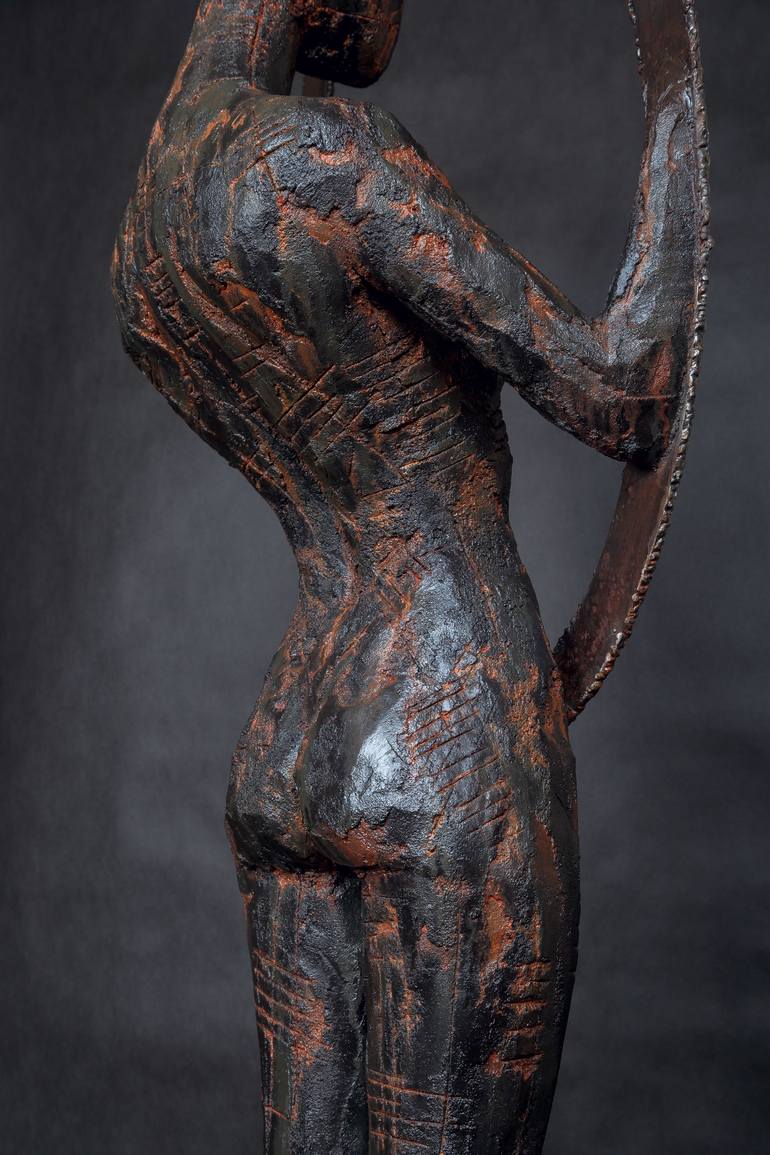 Original Figurative Women Sculpture by Astian Rey