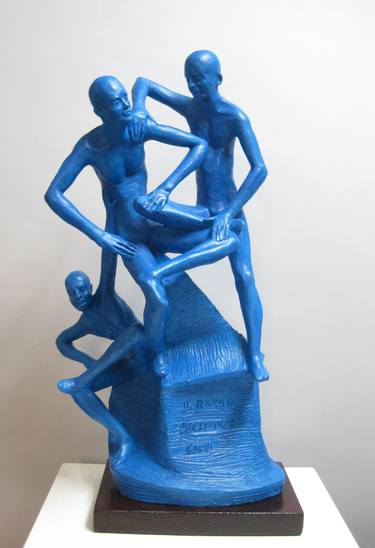 Original Figurative Men Sculpture by Paolo Camporese