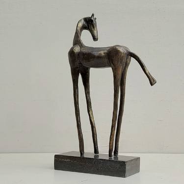 Original Contemporary Horse Sculpture by Hanneke Pereboom