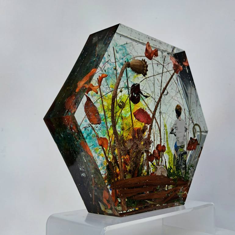 Original Figurative Botanic Sculpture by Hanneke Pereboom