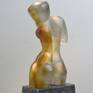 Inspired by the shape of te body.
For me the  details are subordinated to the shape.