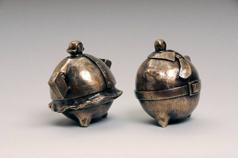 Original Figurative People Sculpture by Julie Martin