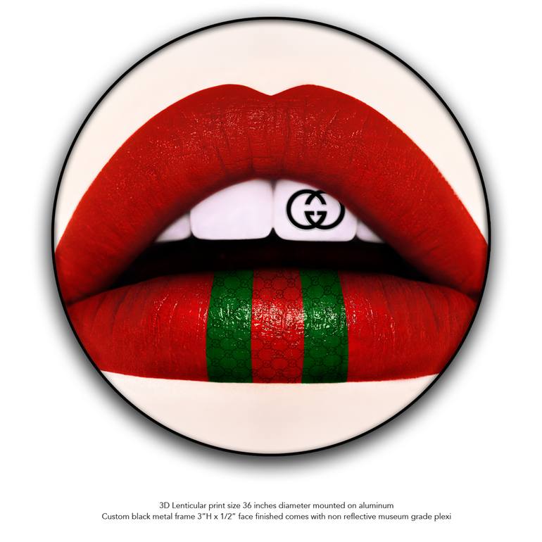 Lips series 3D Lenticular Fine Art Print - 36 Inches diameter