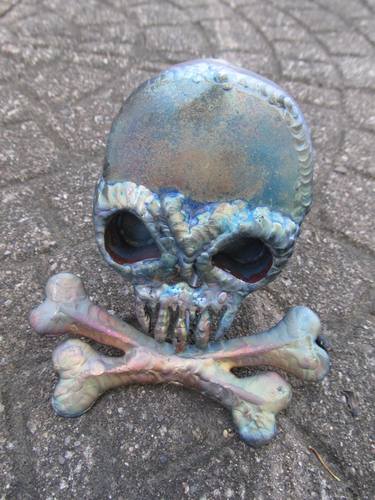 Copper Skull and Cross Bones thumb