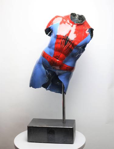 Torso model Spiderman thumb
