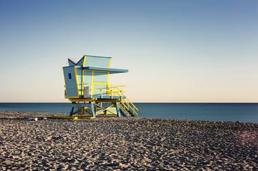 Saatchi Art Artist Charles Pertwee; Photography, “Miami Beach #075a - (XL) Acrylic Face Mount - Limited Edition of 25” #art