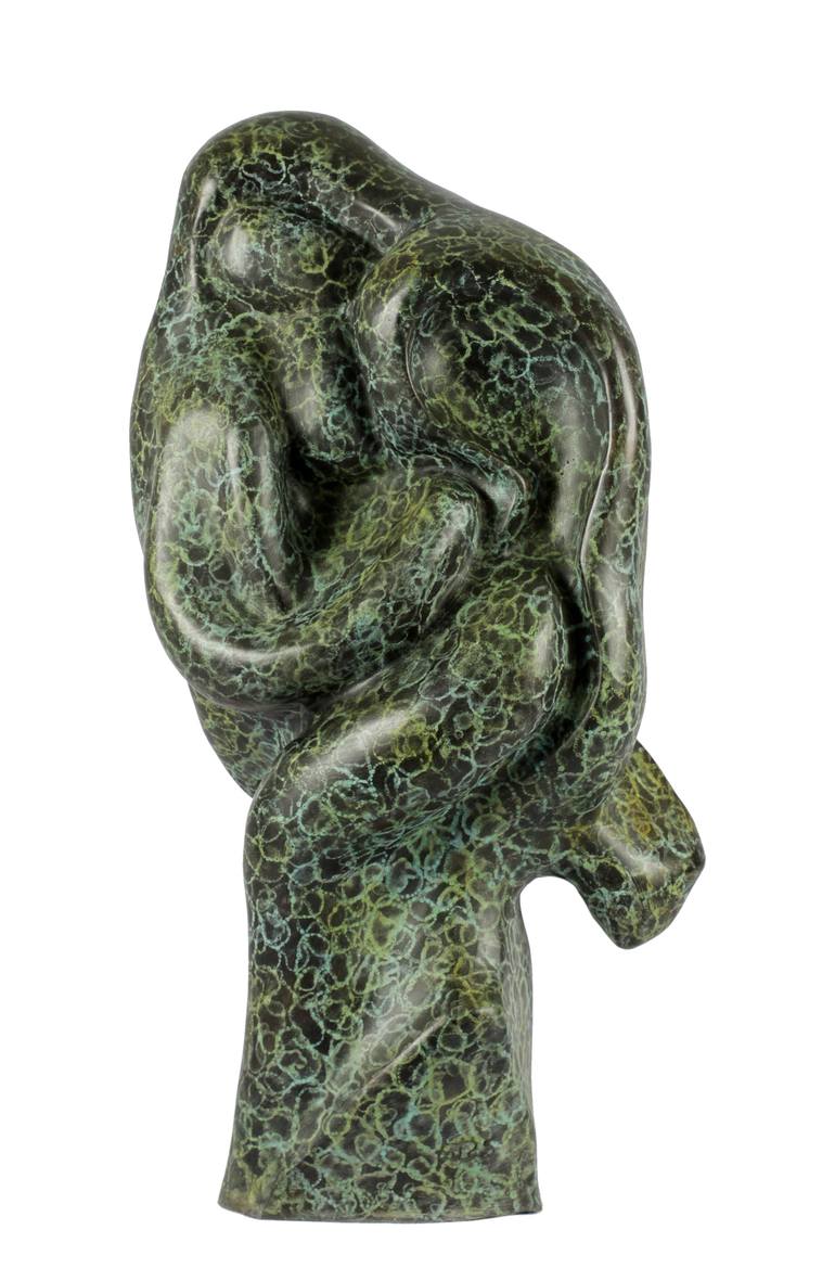 Original Figurative Women Sculpture by Rocío Sánchez