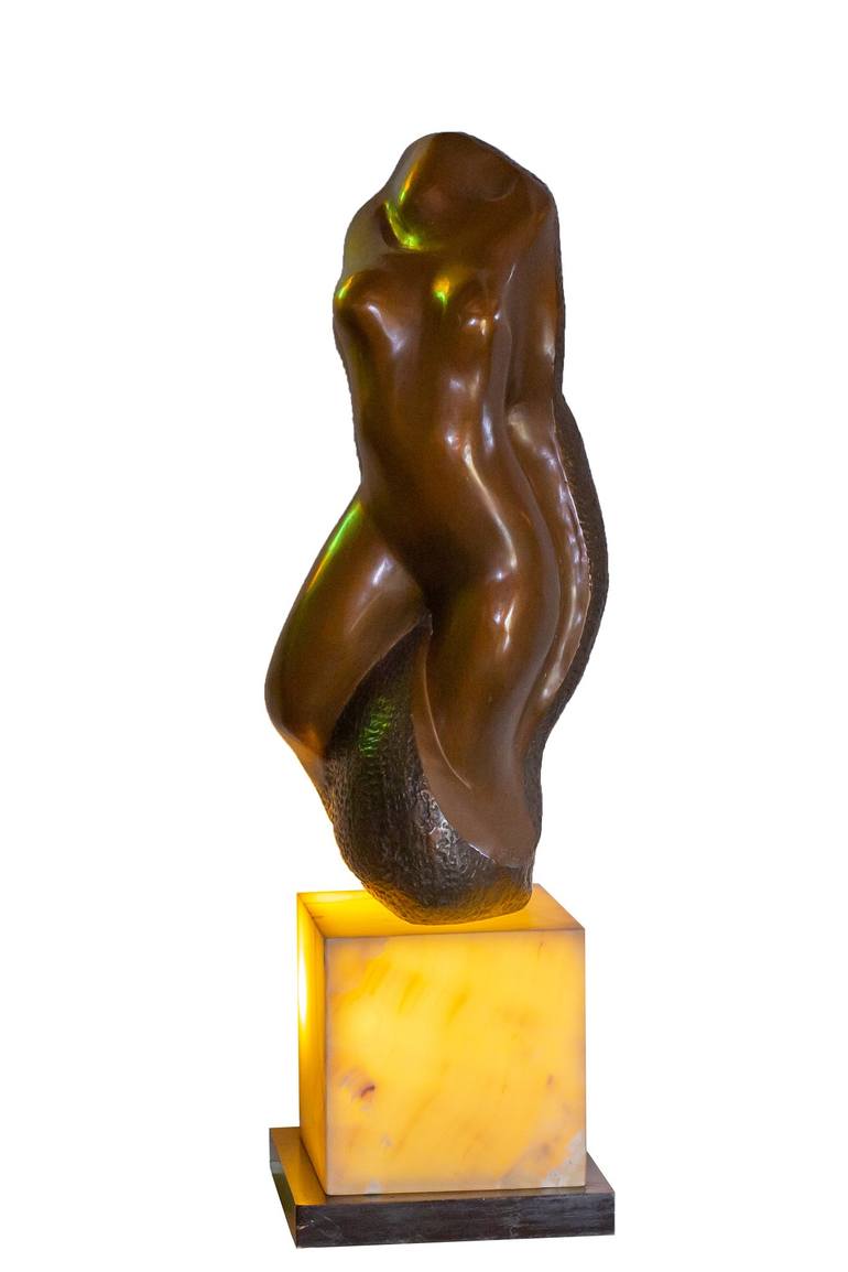 Original Women Sculpture by Rocío Sánchez