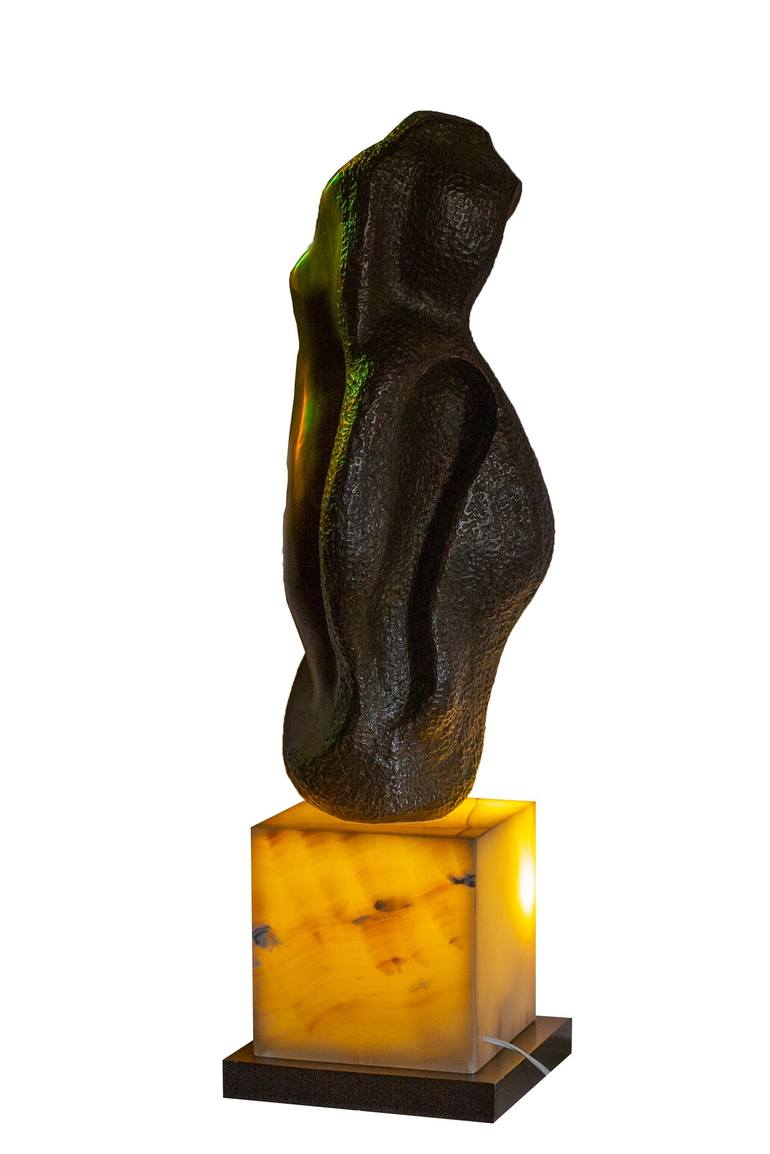 Original Figurative Women Sculpture by Rocío Sánchez