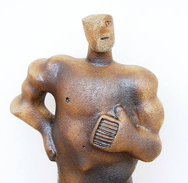 Mythological Giant Finn McCool The Irish Giant Ceramic Sculpture thumb