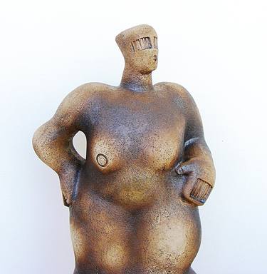 Norse Deity - Gefjun, Goddess of Fertility - Ceramic Sculpture thumb
