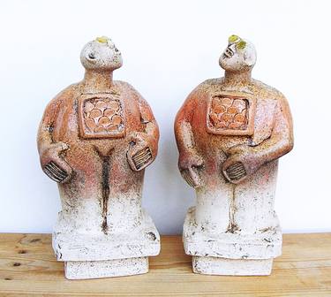 Pair of Stargazer Figures - Ceramic Sculptures thumb